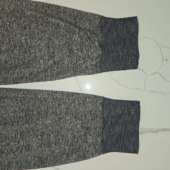 Athleta Womens Flux Soft Stretch Jogger Pants Gray  Size Small - Picture 6 of 8